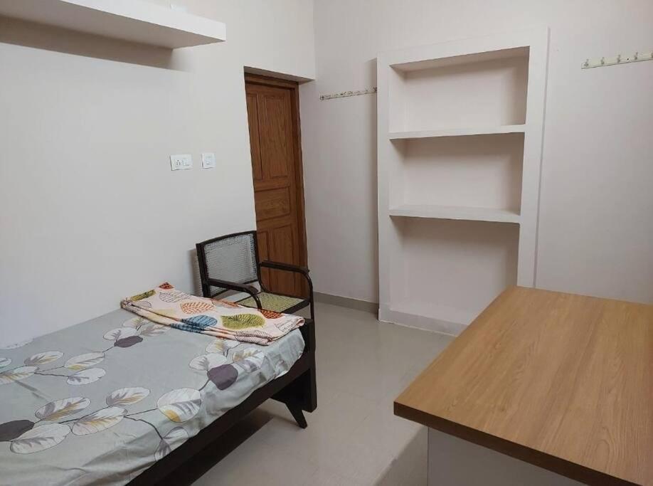 Home In Guruvayur-3 Bedroom Eksteriør bilde