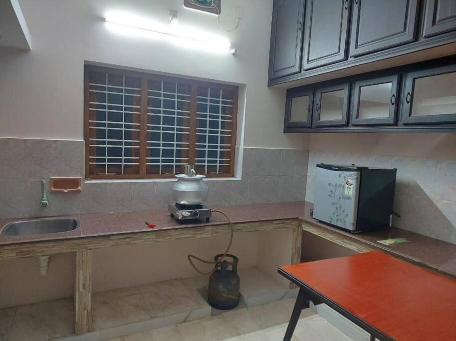 Home In Guruvayur-3 Bedroom Eksteriør bilde